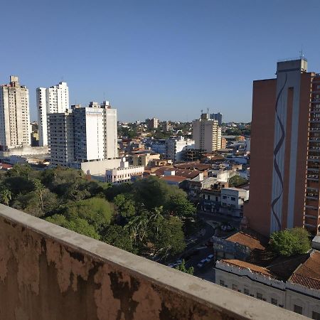 Amplio Depto De 2 Dormitorios, Zona Plaza Uruguaya Asunción Eksteriør billede