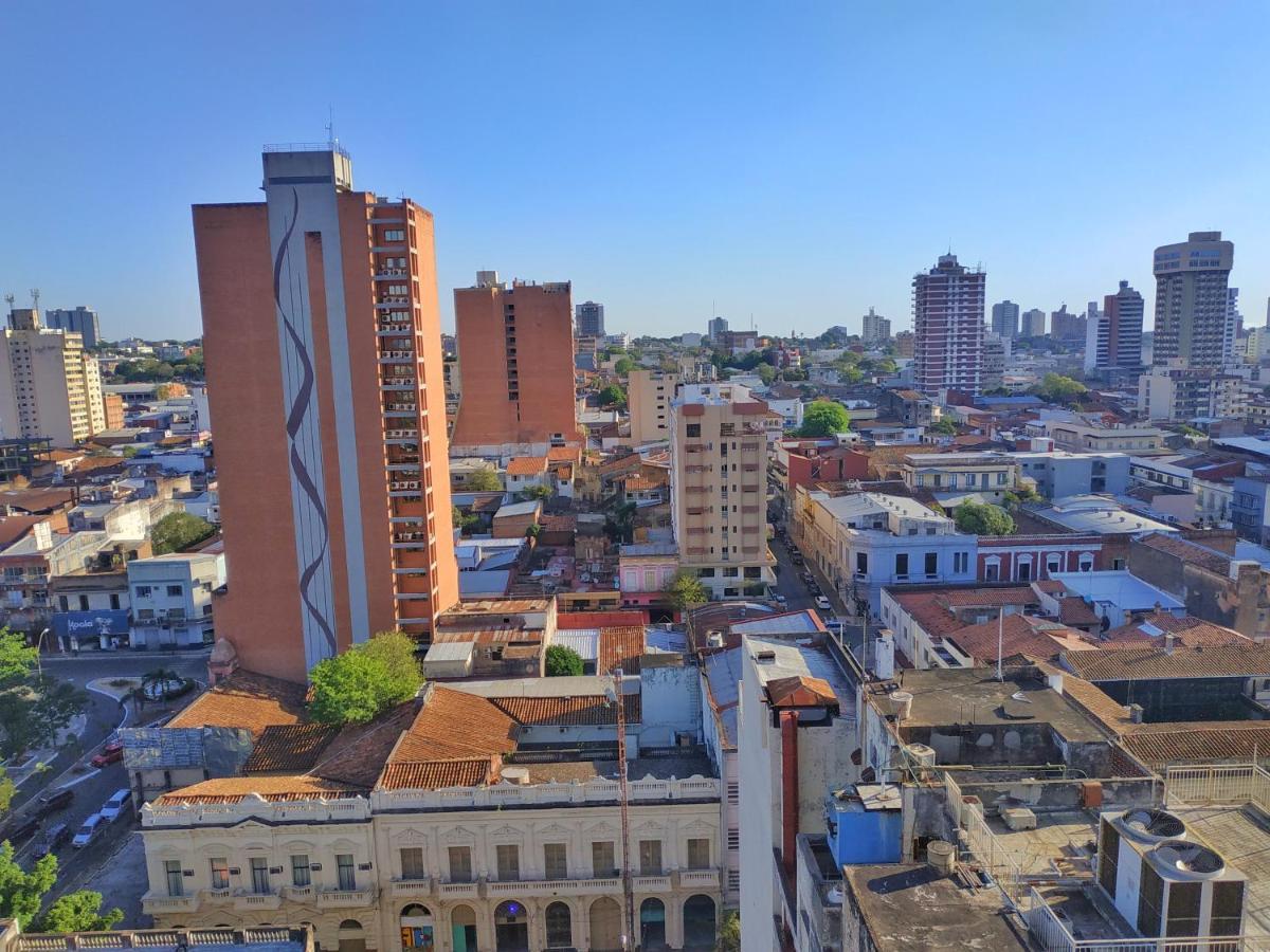 Amplio Depto De 2 Dormitorios, Zona Plaza Uruguaya Asunción Eksteriør billede