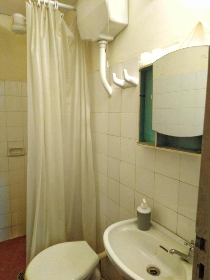 Amplio Depto De 2 Dormitorios, Zona Plaza Uruguaya Asunción Eksteriør billede